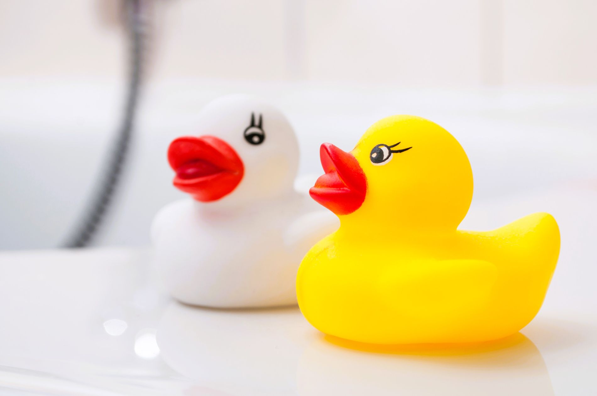 Et si les sextoys à deux étaient la clé d’une vie sexuelle plus complice dans le couple ?